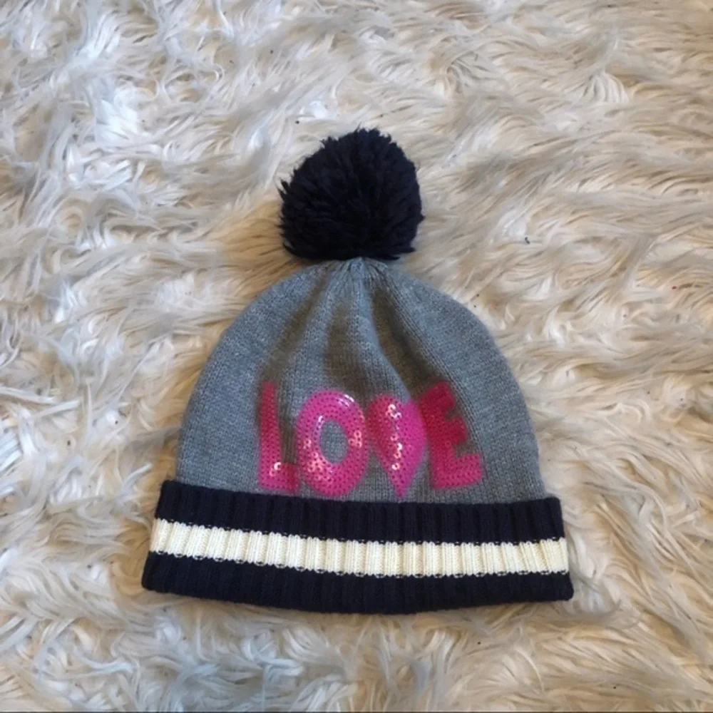 Gap kids gray with pink “Love” hat with Pom Pom on top sz s/m